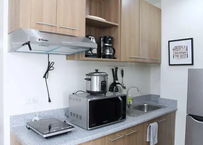 The Midpoint Residences Aparthotel 3*