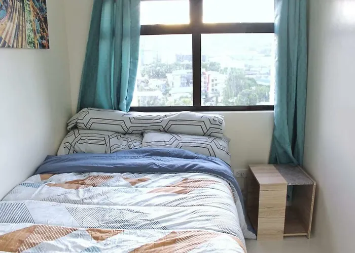 The Midpoint Residences Aparthotel